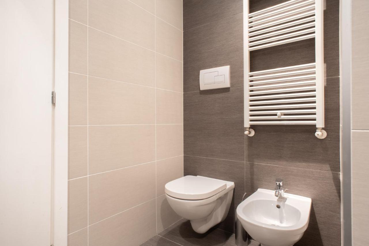 Fabio'S Bnb Apartment มิลาน ภายนอก รูปภาพ